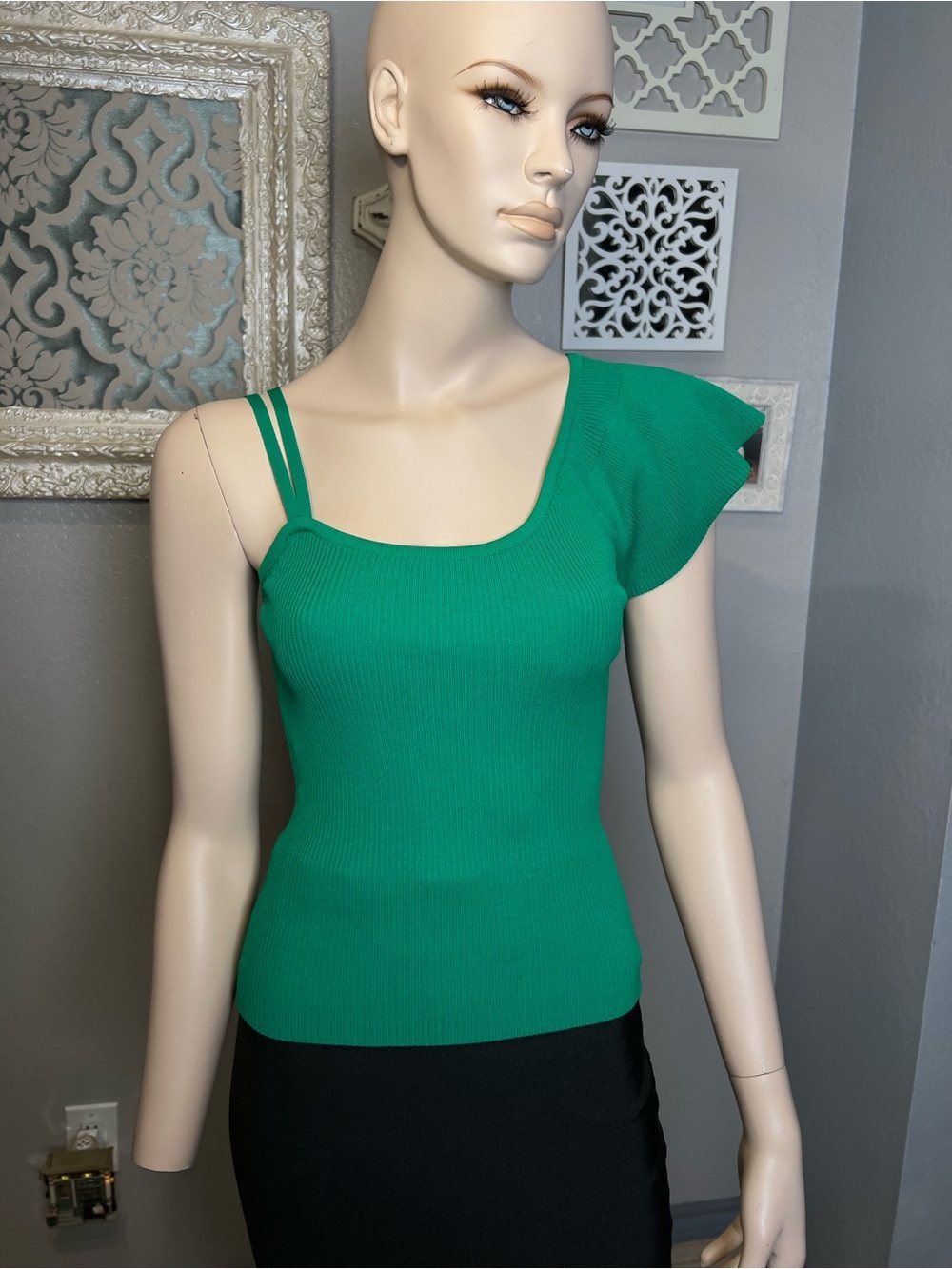 Green One-Shoulder Ruffle Knit Top - Picture 5 of 12